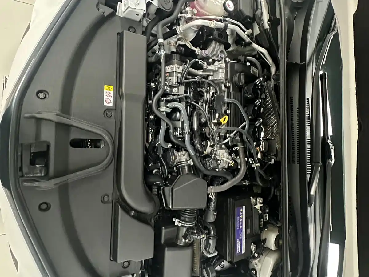 Toyota Corolla 2023 1.5L Pioneer Edition фото 8