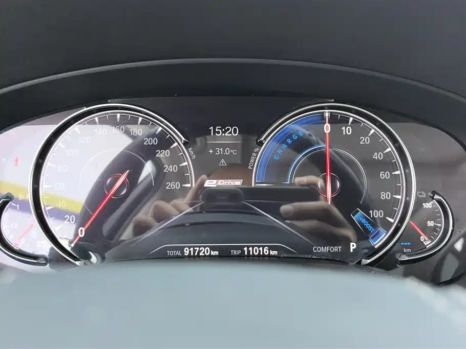 BMW 5 Series New Energy 2018 530Le Luxury Package фото 14
