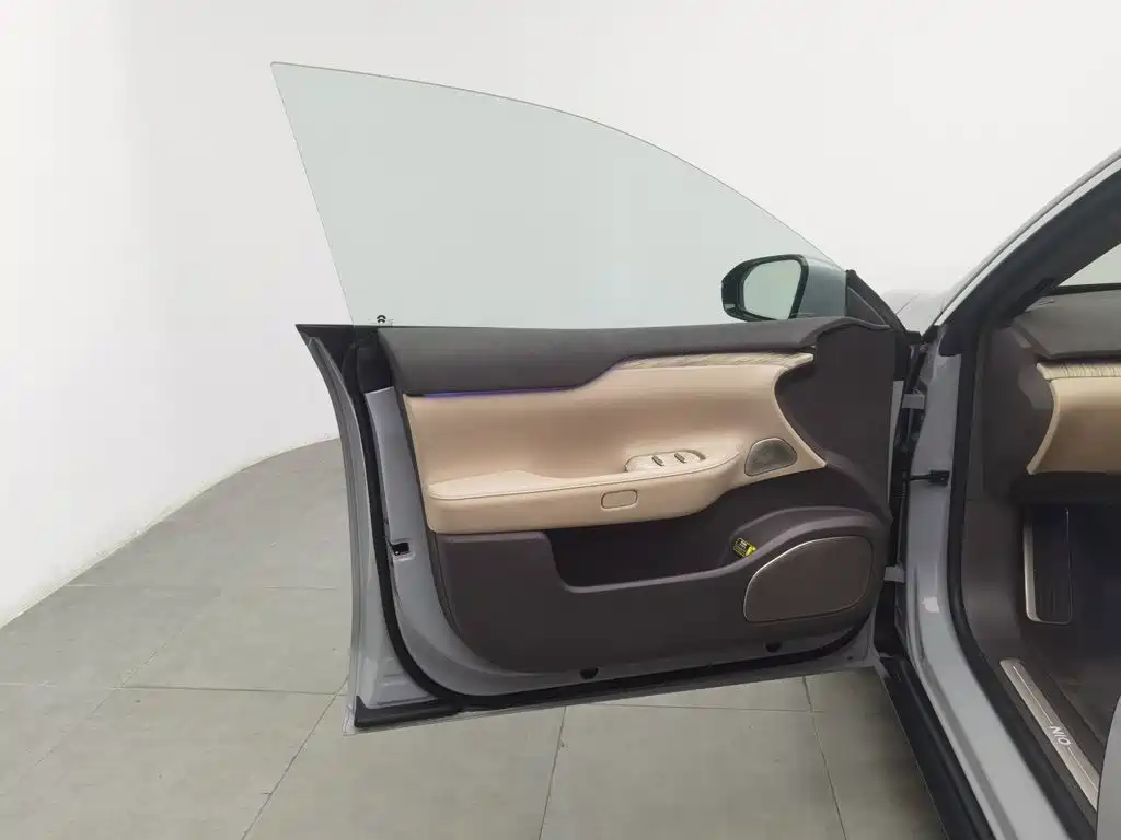 NIO ET7 2023 2022 100kWh Launch Edition