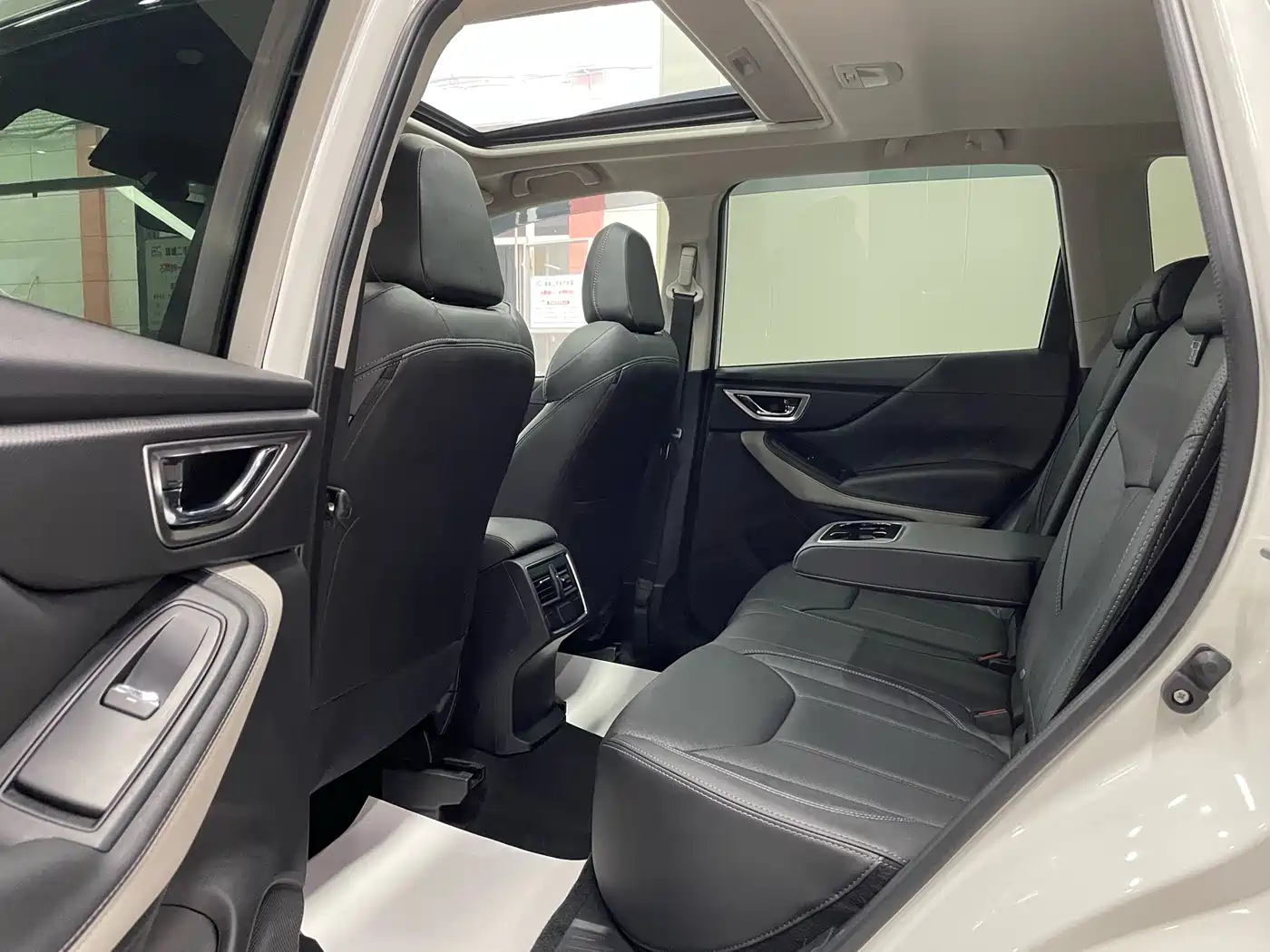 SUBARU FORESTER
