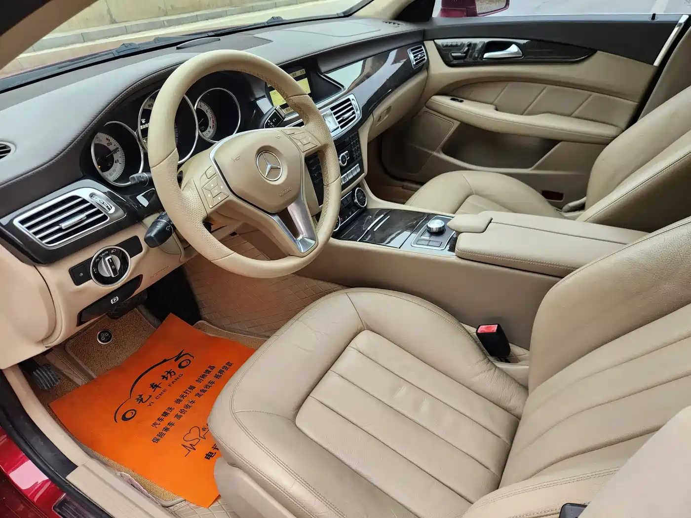 Mercedes-Benz CLS 2012 CLS 300 CGI фото 14
