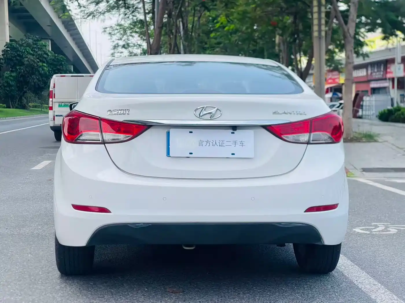 Hyundai Langdong 2015 1.6L Auto Trend фото 3