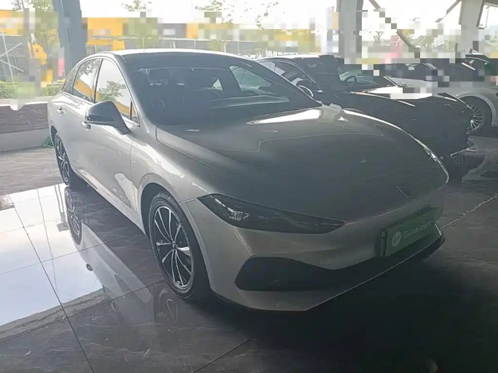 Roewe D7 2025 2025 DMH 125km World Champion Edition