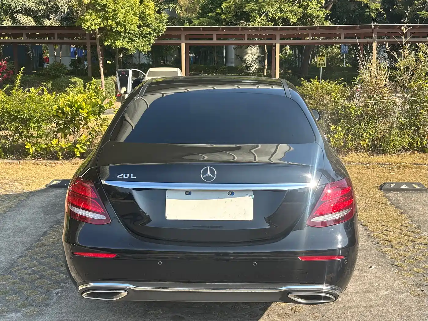 Mercedes-Benz E-Class 2020 Facelift E 300 L Fashion фото 12