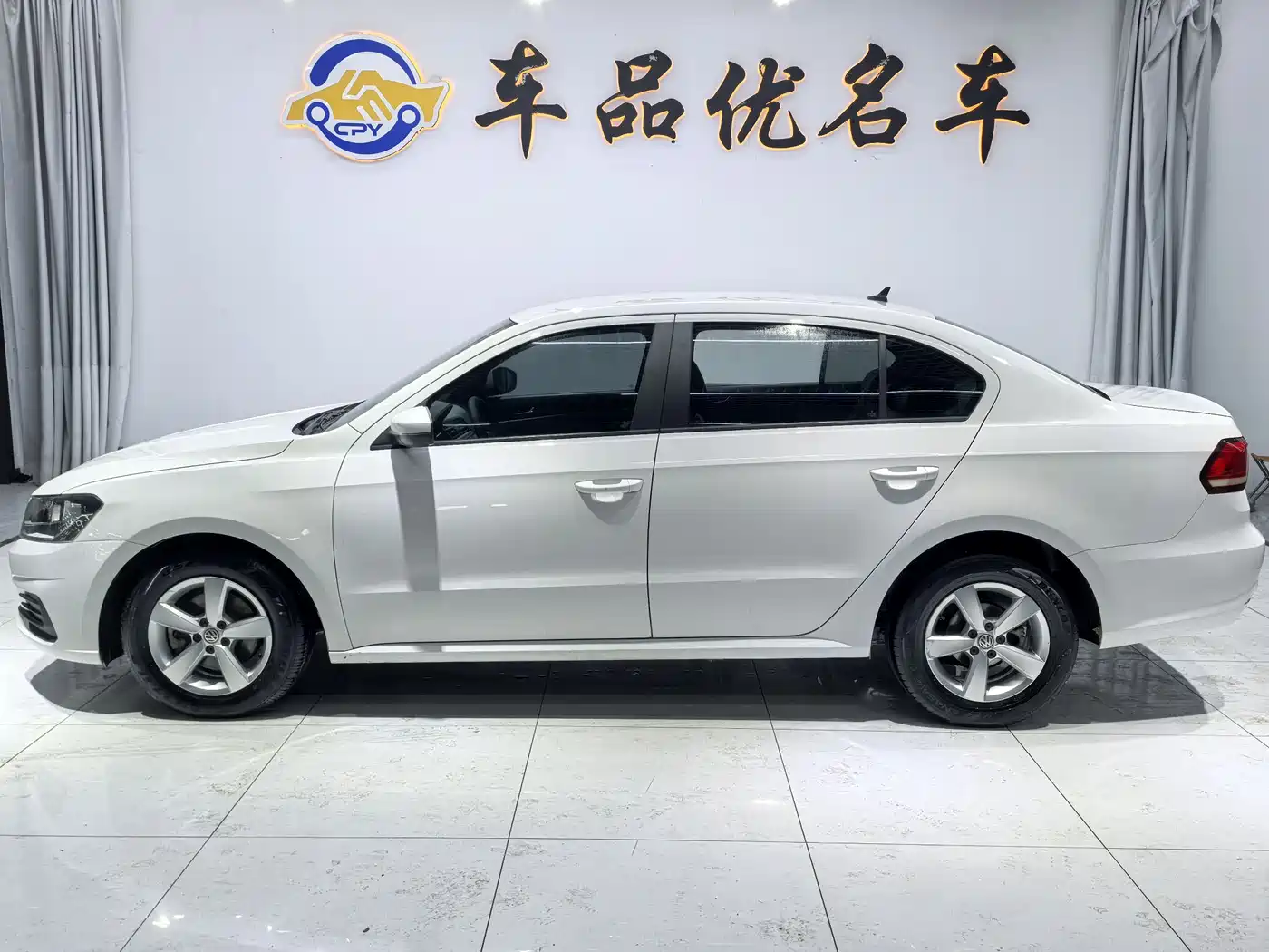 Volkswagen Lavida 2019 Lavida Start 1.5L Auto Trend (China VI) фото 4