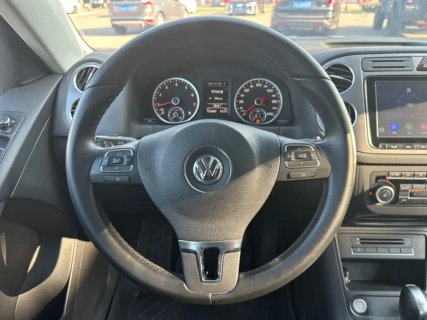Volkswagen Tiguan 2012 2.0TSI Automatic 4WD Elite Edition фото 15