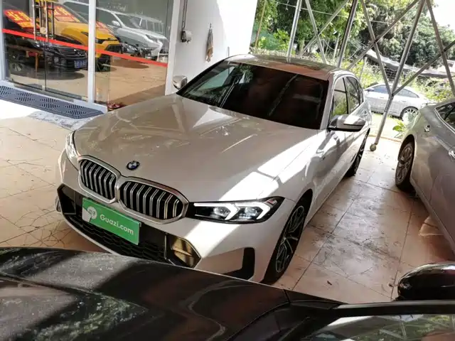 BMW 3 320Li, M Спорт-пакет
