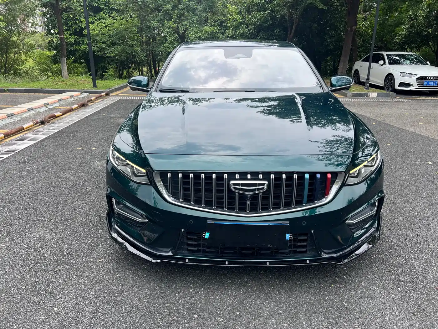 Geely Preface 2024 2023 2.0TD Exclusive Cyan-Green Edition