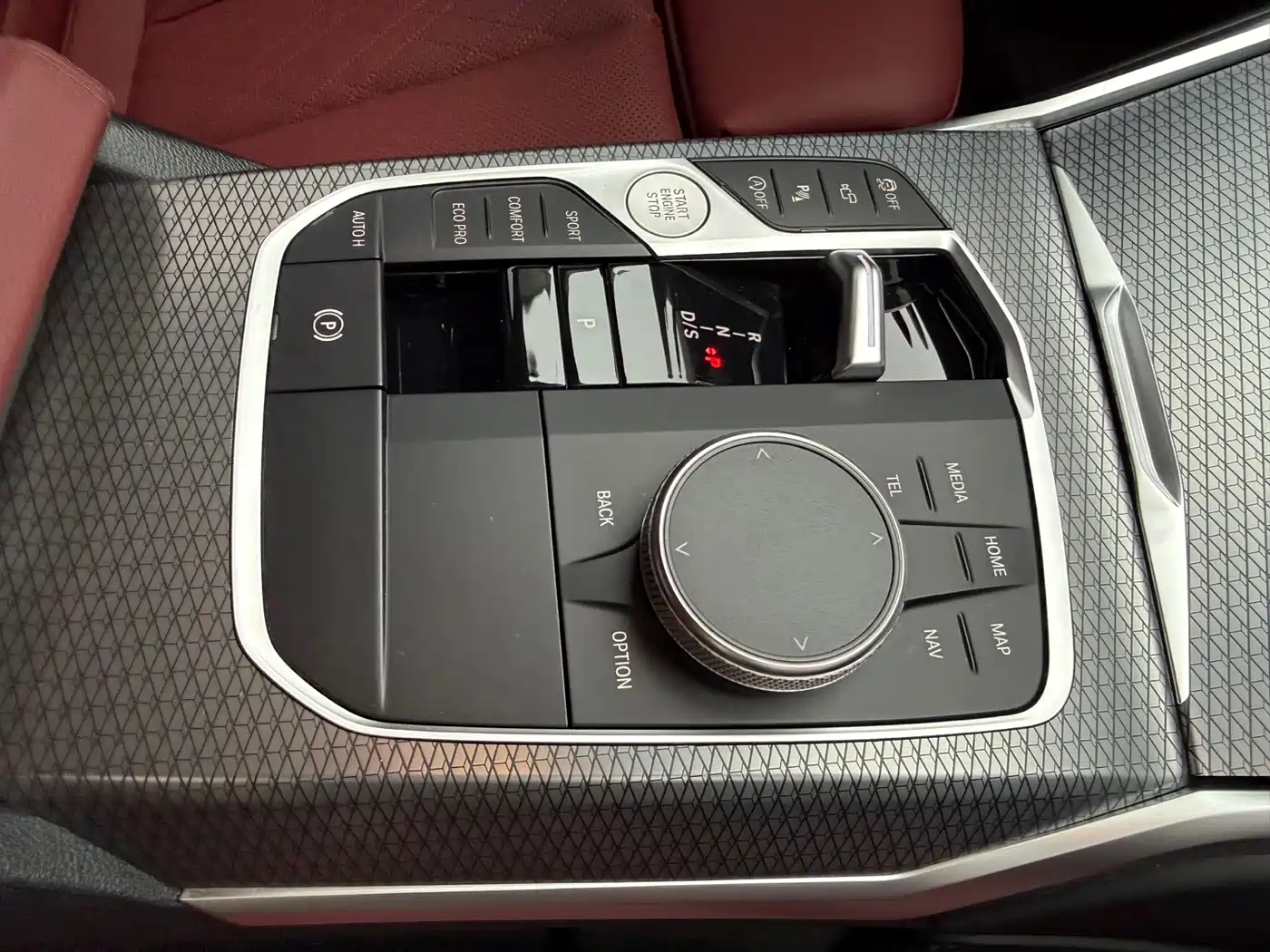 BMW 3 Series 2023 325Li M Sport Black Night Package фото 18