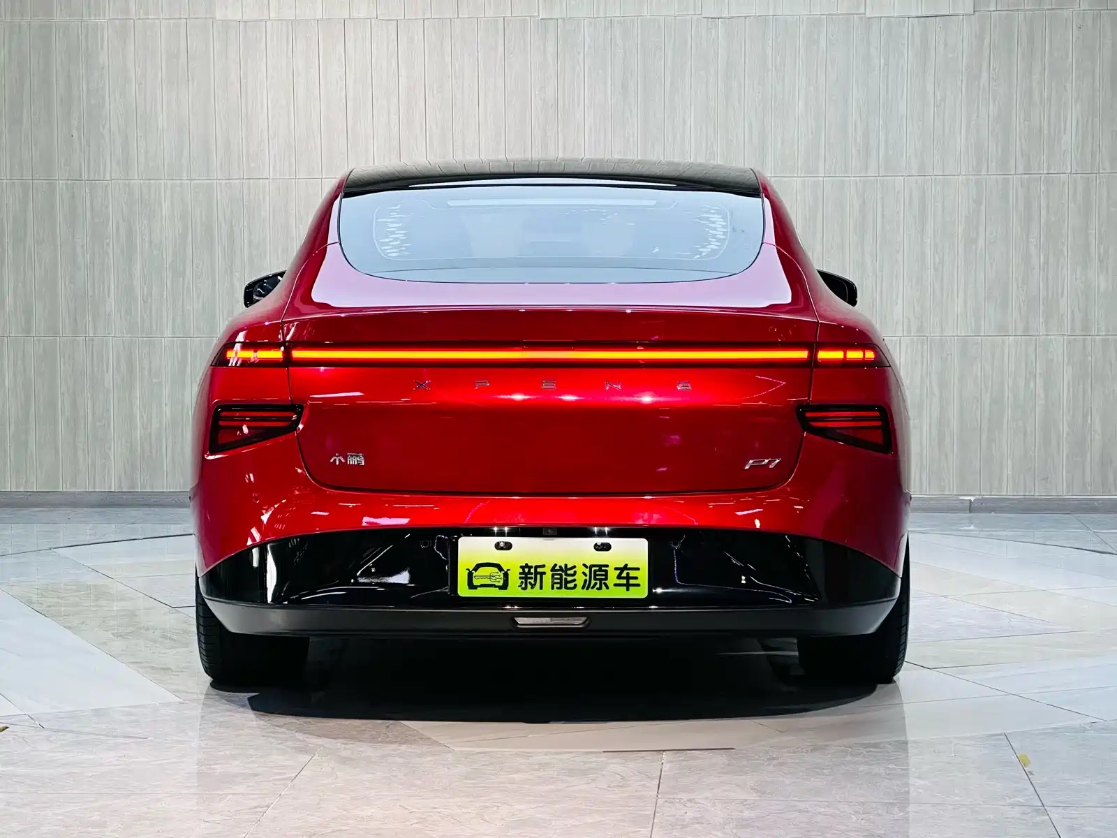 Фото 6 - XPeng P7
