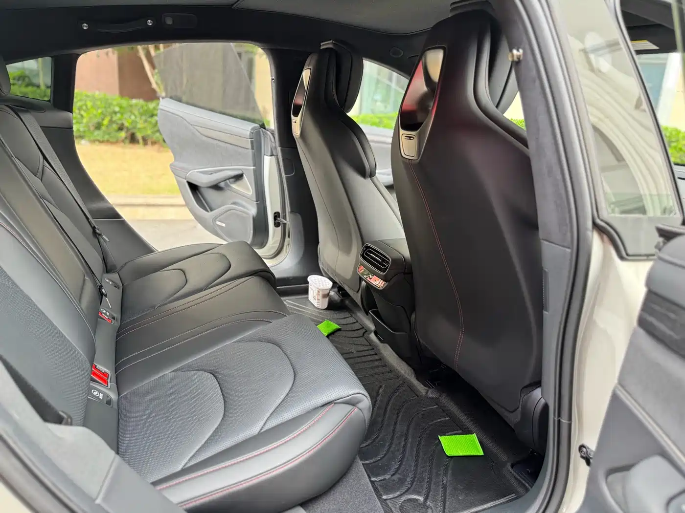Xiaomi Auto Xiaomi SU7 2024 AWD Extended Range Advanced Smart Driving Max Edition фото 5
