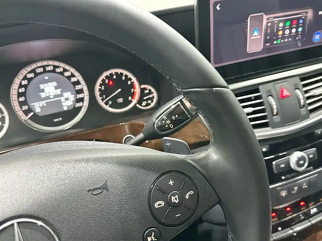 Mercedes-Benz E-Class 2013 E 300 L Elegance фото 18