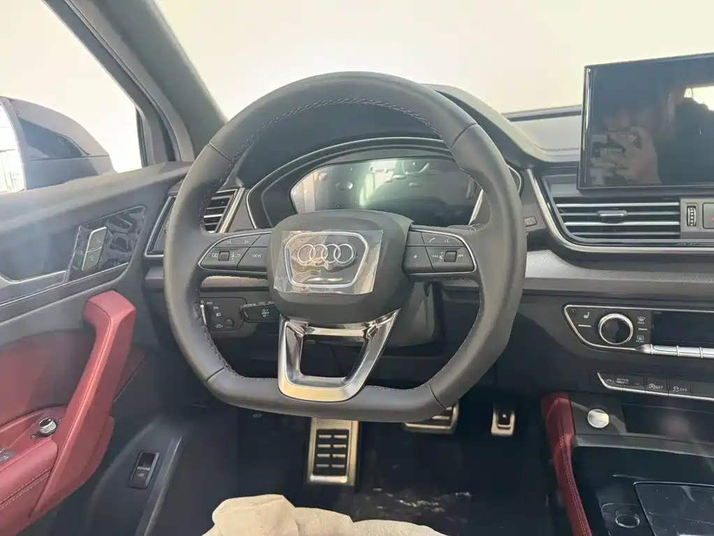 Audi Q5L 2026 2025 45th Anniversary Edition 40 TFSI Luxury Sport