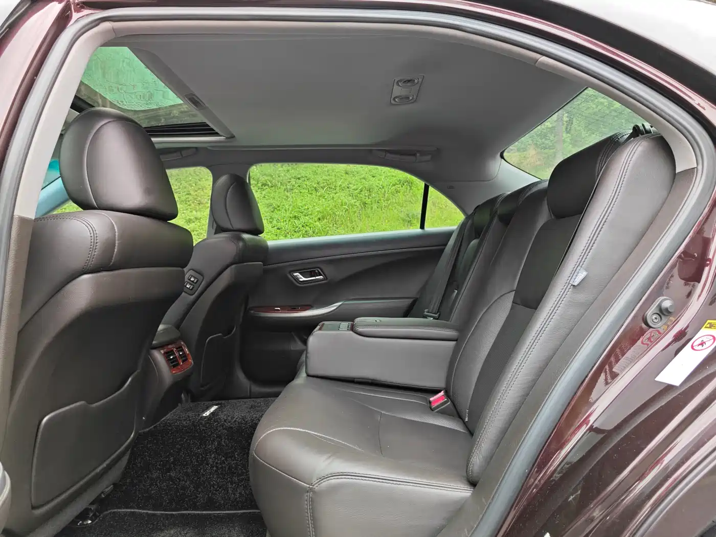 Toyota Crown 2012 2.5L Royal Leather Edition фото 16