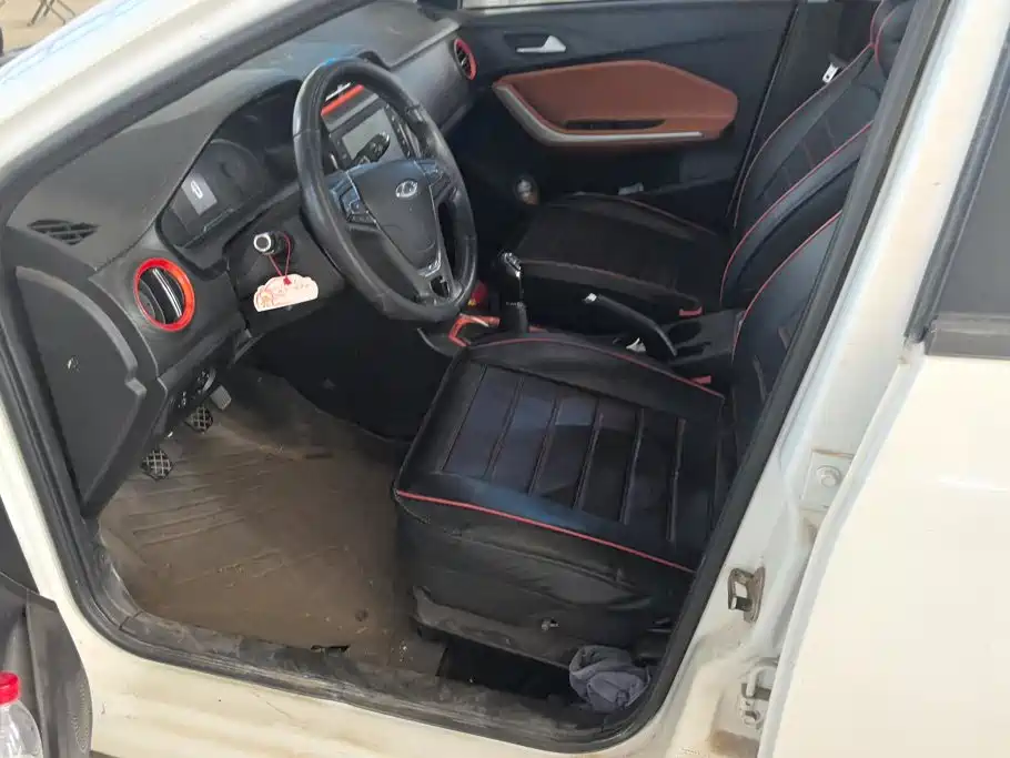 Photo 9 - Chery Tiggo 3x