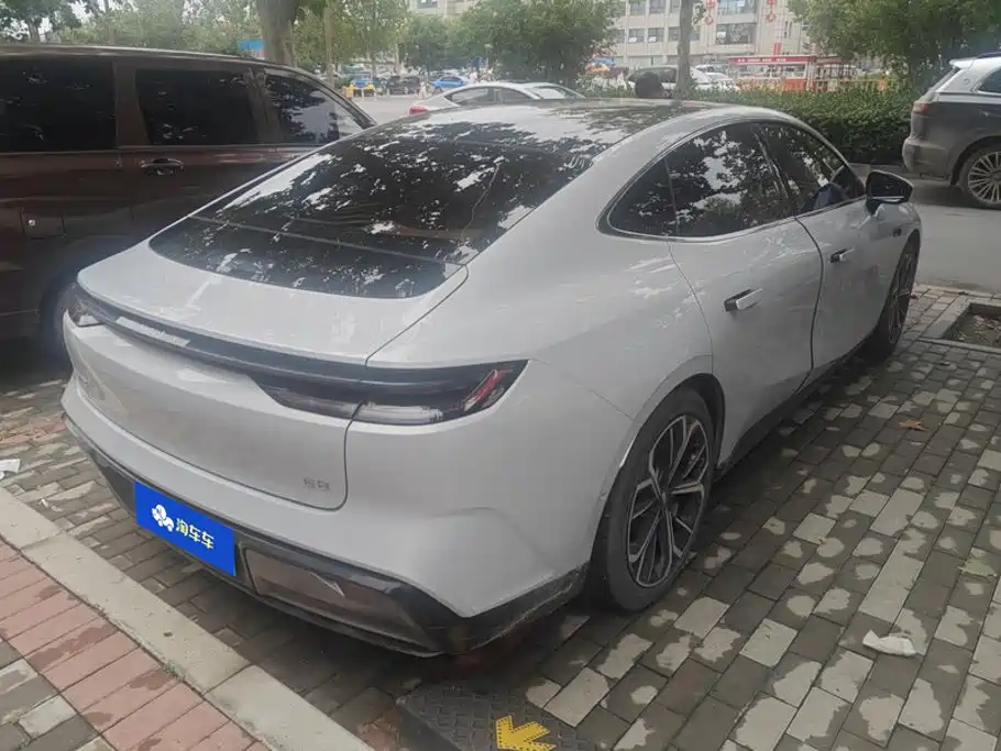 2025 Geely Galaxy Galaxy E8