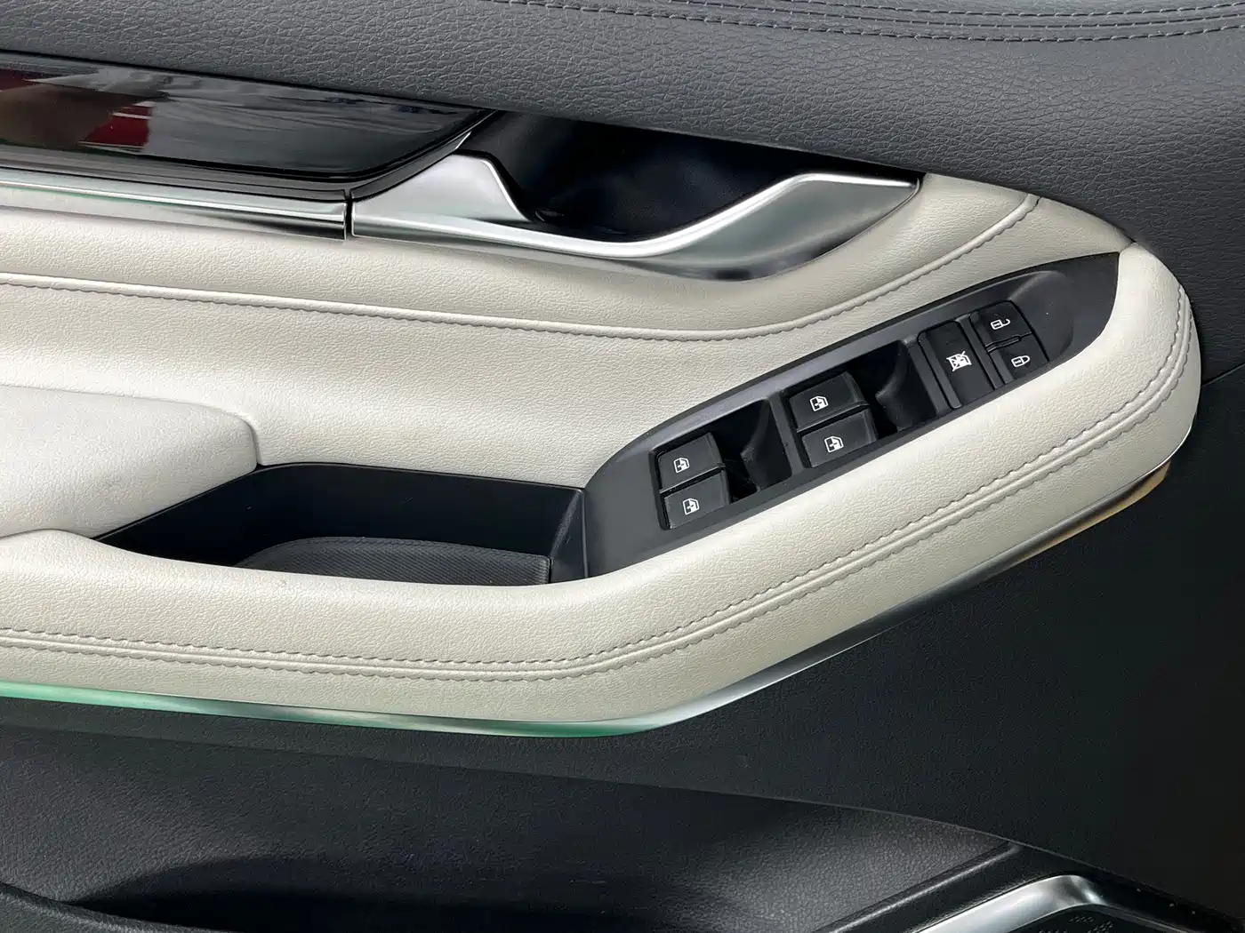 Photo 8 - Maxus G20