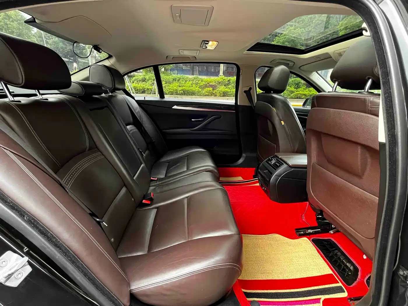 BMW 5 Series 2014 525Li Luxury Design Package фото 16