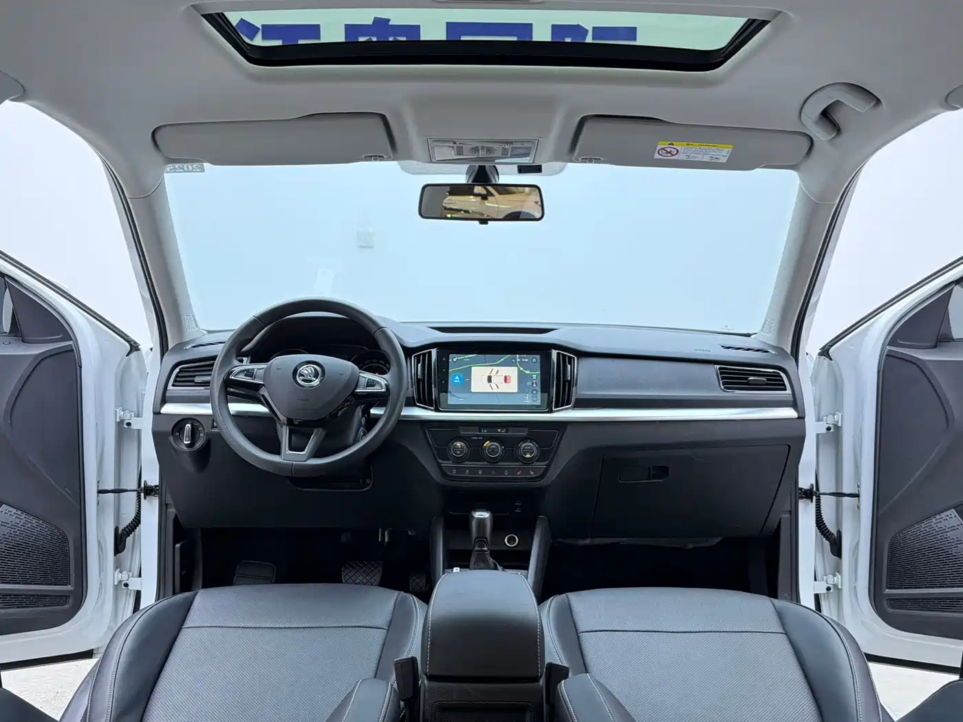 Škoda Kamiq 2023 1.5L Auto Comfort Edition фото 18