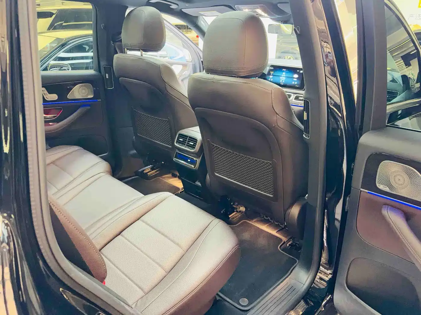 Mercedes-Benz GLS 2022 Facelift GLS 450 4MATIC Luxury фото 17