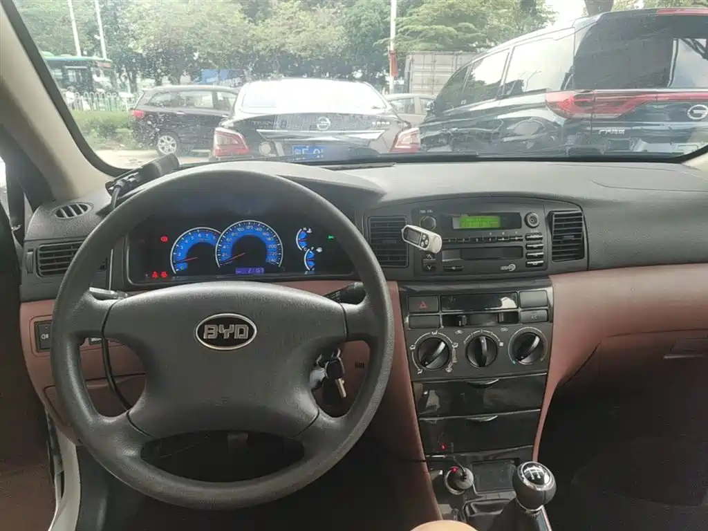 BYD F3 2018 1.5L Manual Classic фото 10