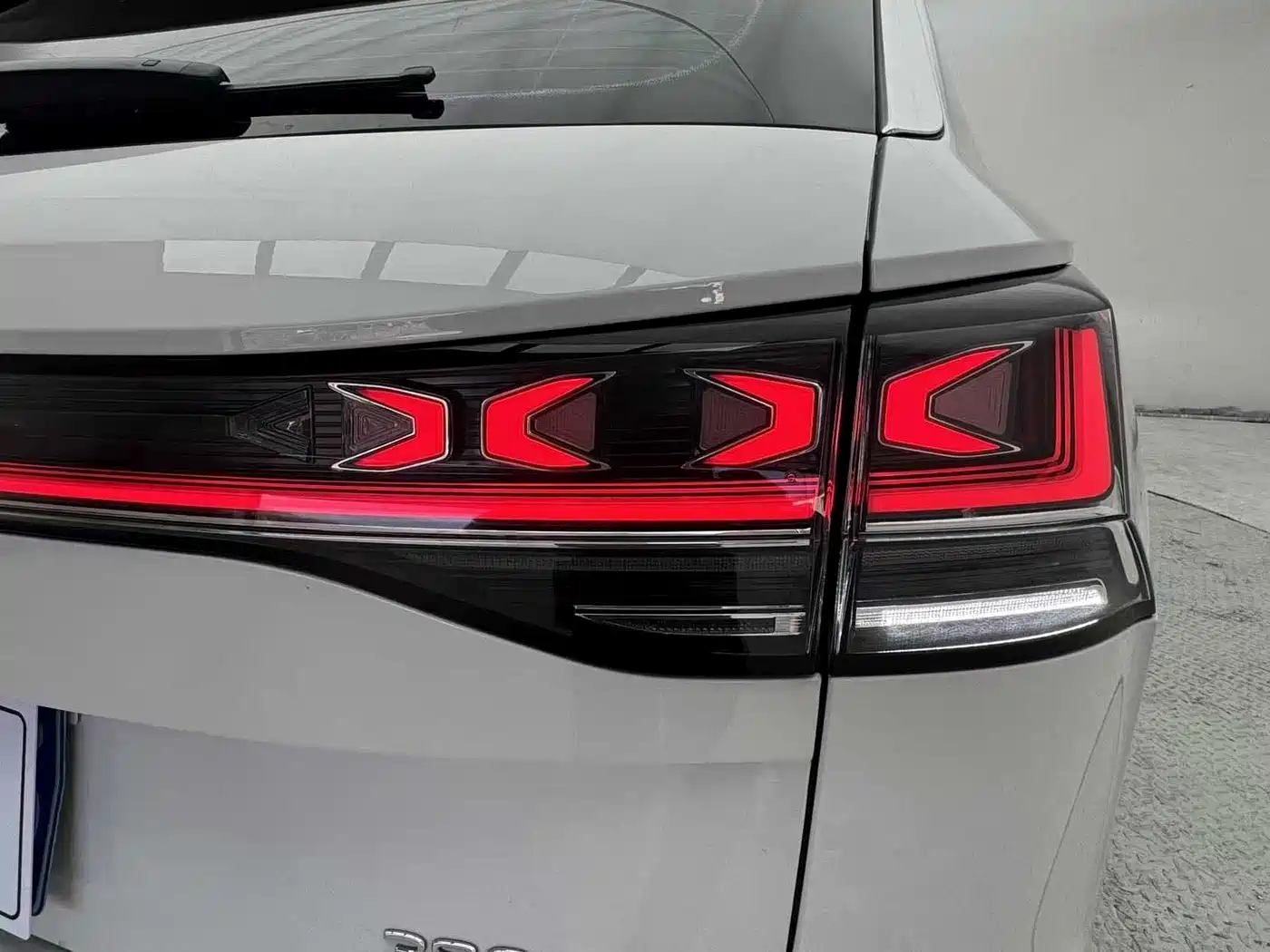 Volkswagen Tayron 2023 280TSI 2WD Luxury Plus Advanced Edition фото 5
