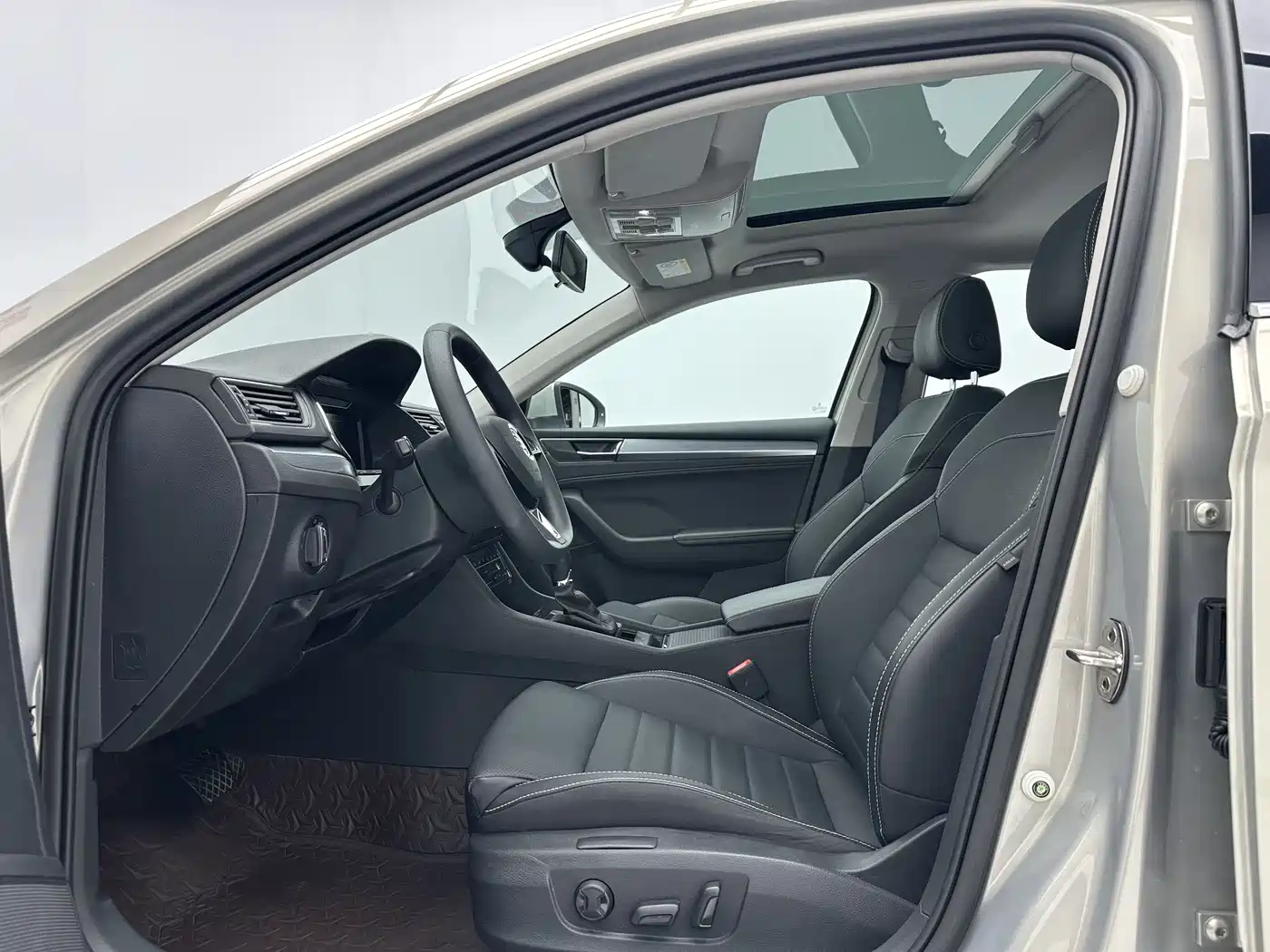 Škoda Superb 2022 TSI280 DSG Premium Edition фото 5