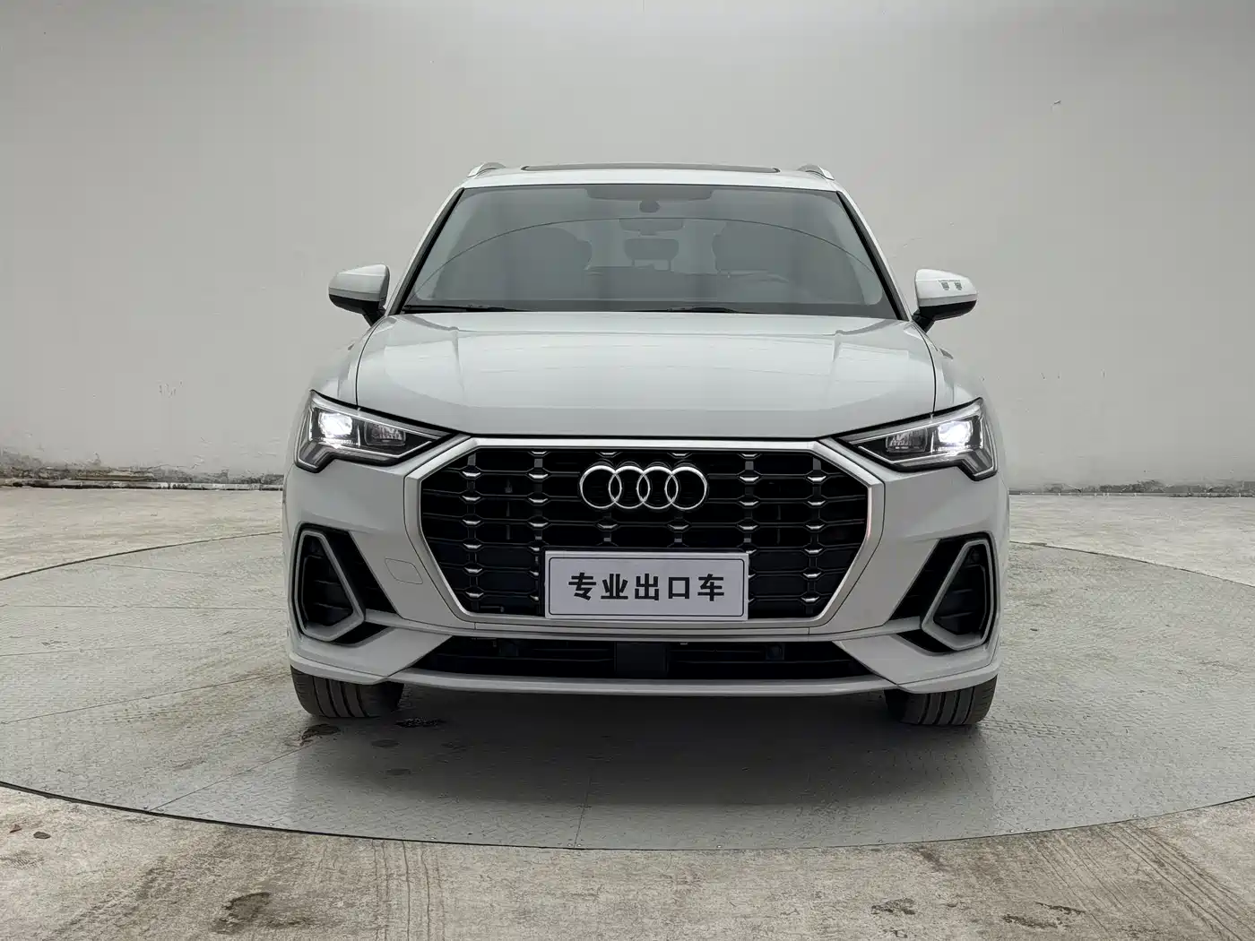 Audi Q3 2023 35 TFSI Fashion Dynamic (1.4T) фото 3