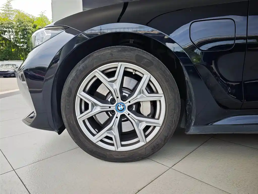 BMW i3 2024 eDrive 35 L фото 7