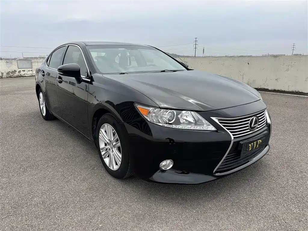 Lexus ES 2013 250 Elite Edition фото 3