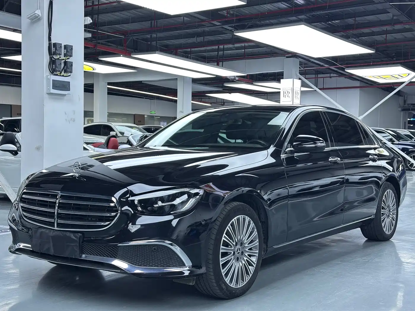  E CLASS