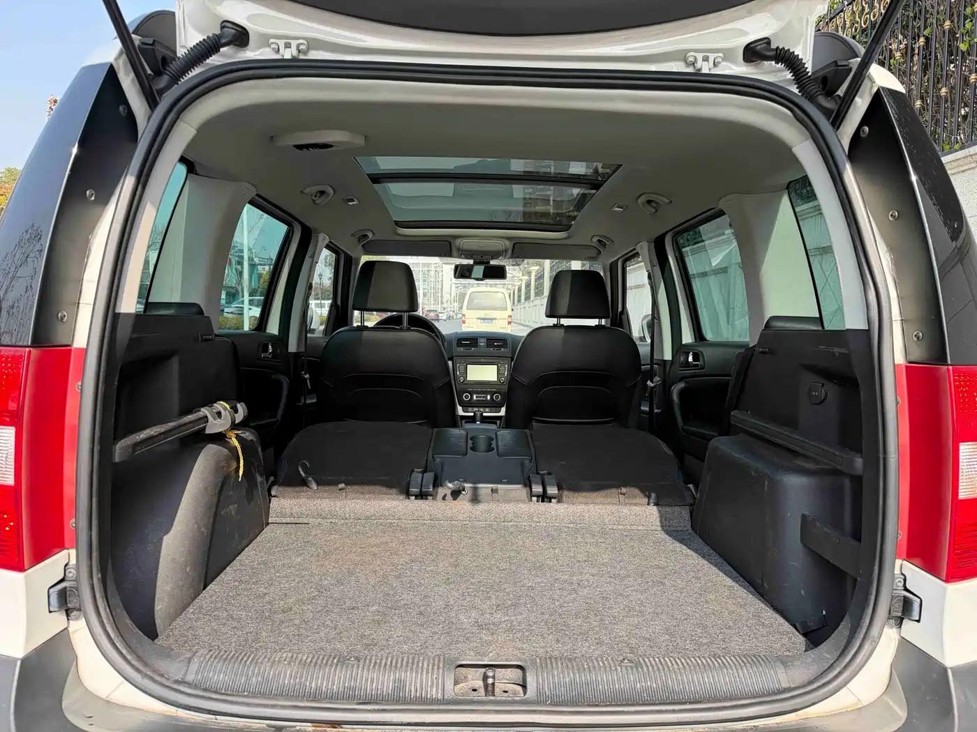 Škoda Yeti (Import) 2013 1.8T DSG Premium Edition фото 8