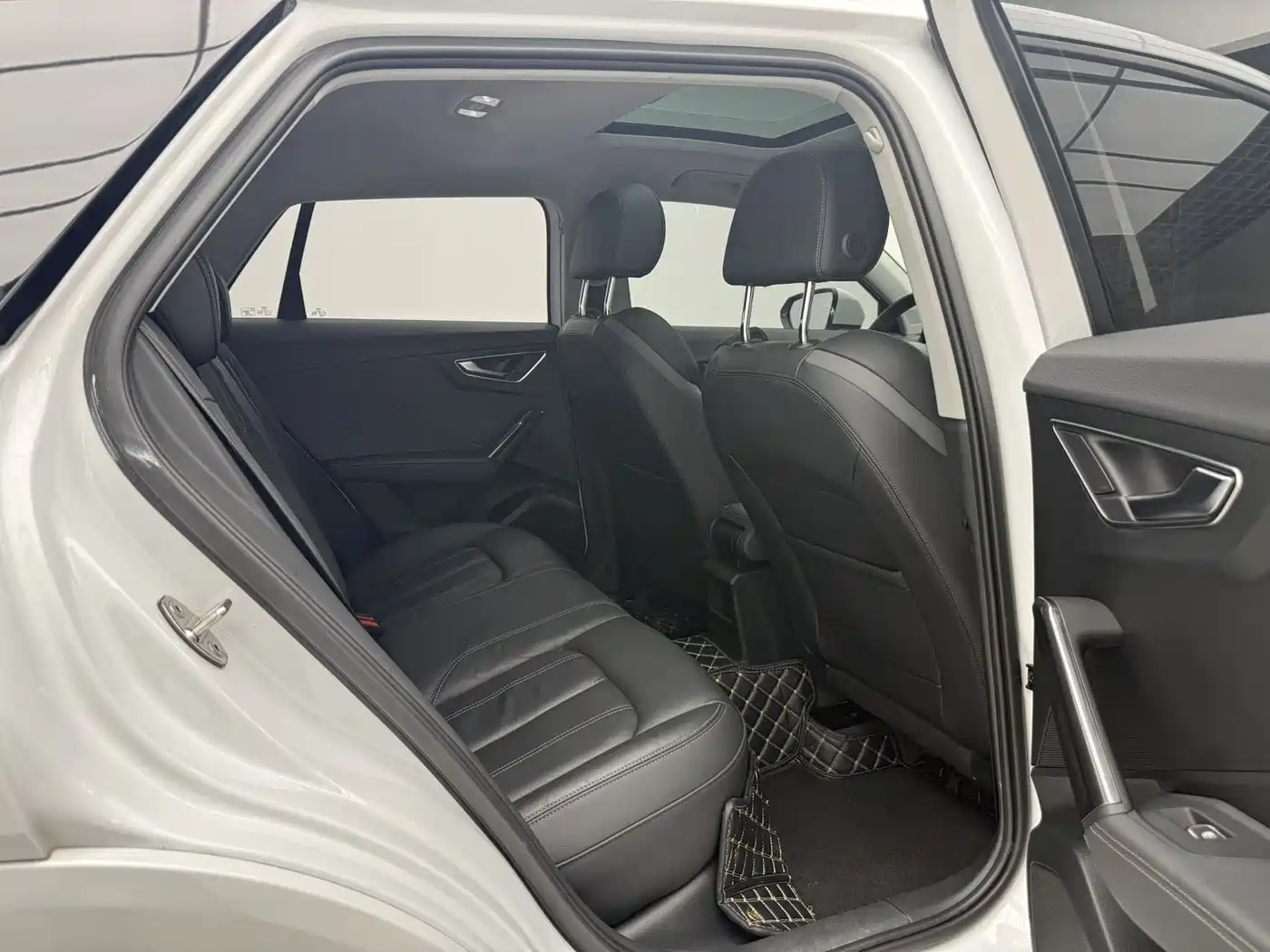 Audi Q2L 2022 35 TFSI Fashion Dynamic фото 19