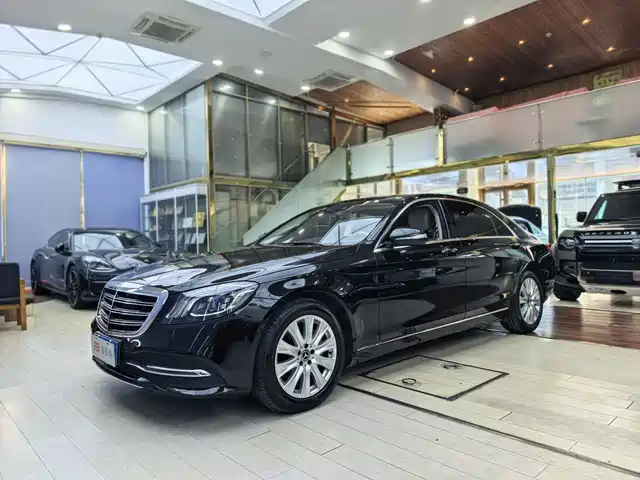 Mercedes-Benz S-Class 2018 S 320 L — фото 1