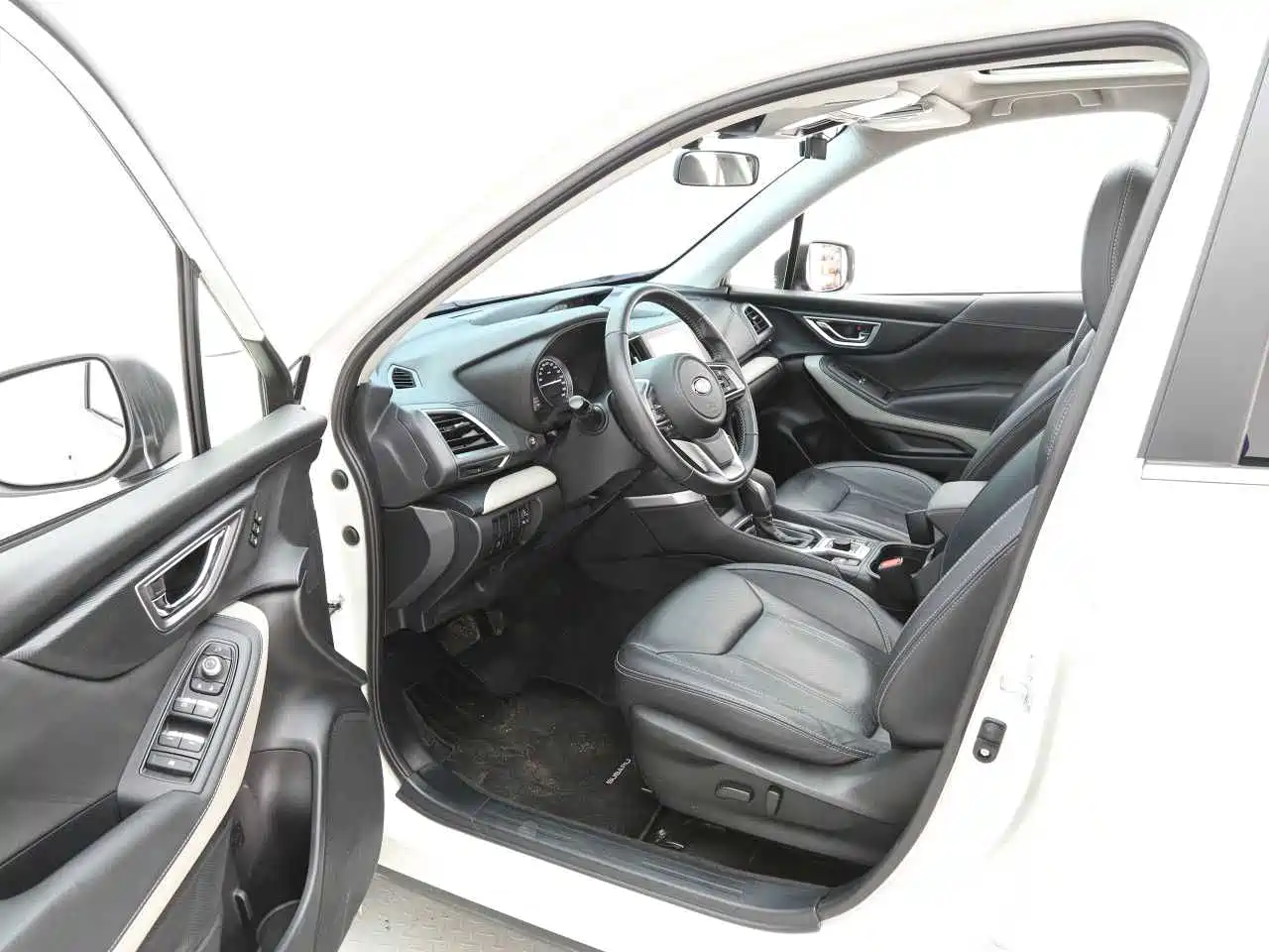 Subaru Forester 2022 2.0i AWD Luxury Edition with EyeSight фото 14