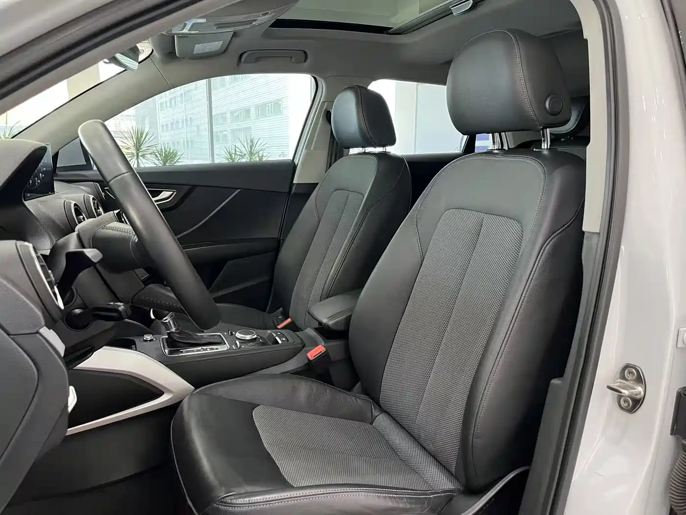 Audi Q2L 2018 35 TFSI Fashion Elegance China V фото 10