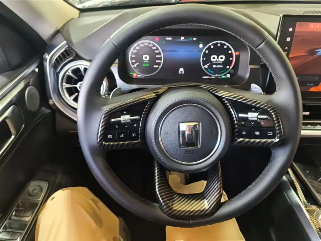 Tank 400 New Energy 2024 Hi4-T Off-Road Edition фото 11