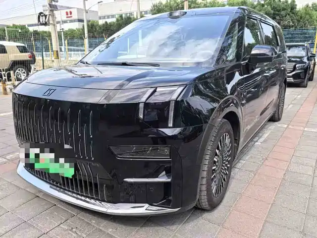 ZEEKR 009 2024 7-Seat Aisle AWD Version 108kWh