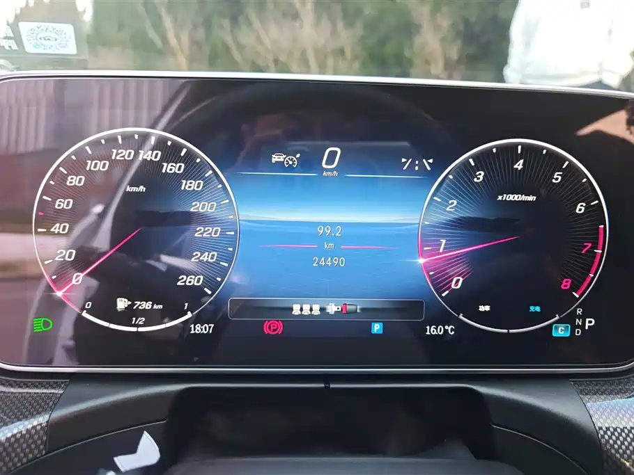 MERCEDES-BENZ C CLASS