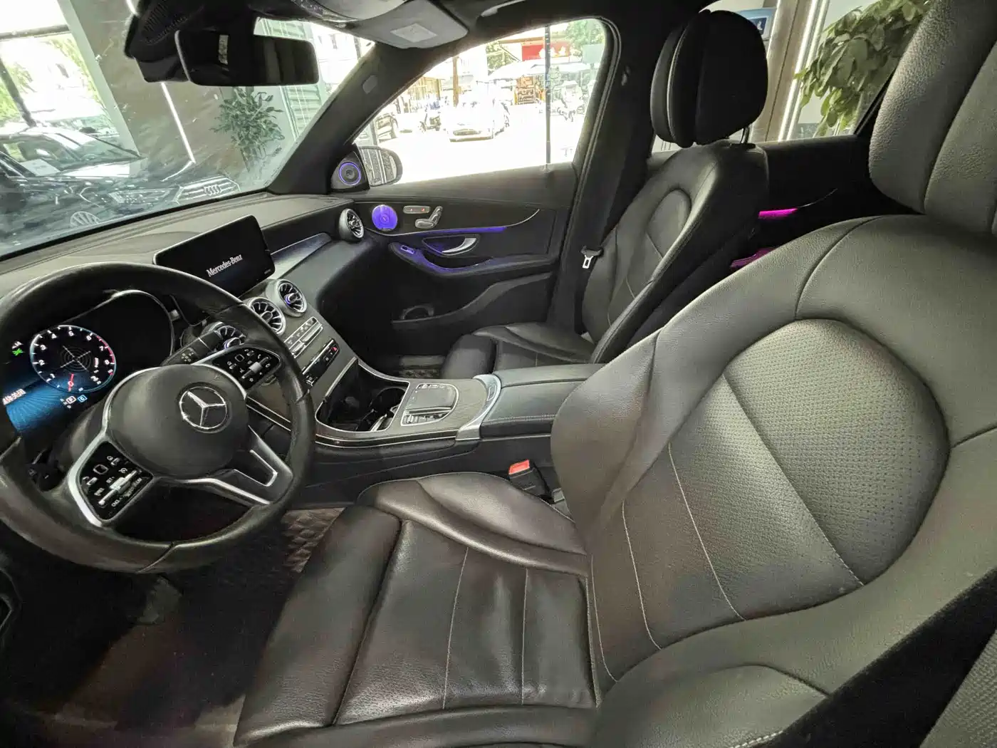 Mercedes-Benz GLC 2022 Facelift GLC 300 L 4MATIC Dynamic Collector's Edition фото 6