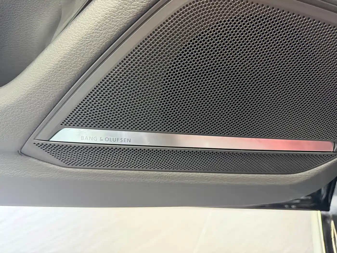 Audi A7L 2025 Model Year 45 TFSI quattro Black Knight Edition фото 18