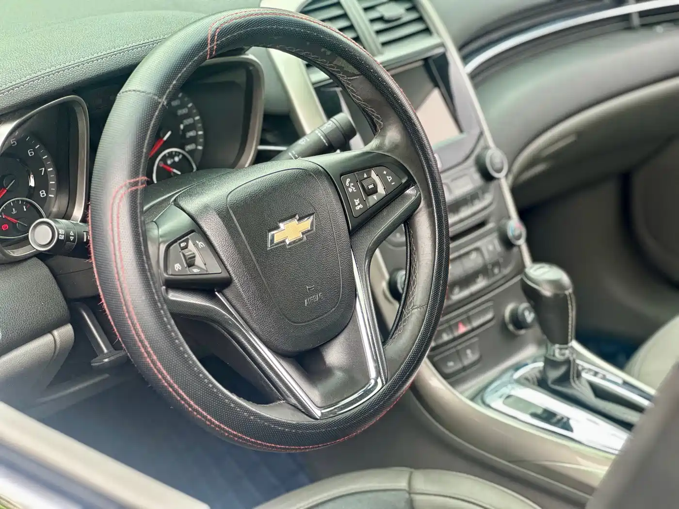 Chevrolet Malibu 2014 2.0L Automatic Luxury фото 20