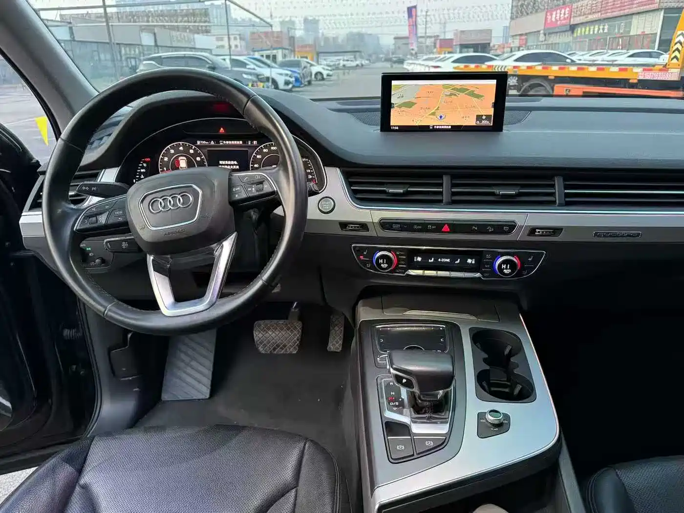 Audi Q7 2018 40 TFSI Comfort фото 9