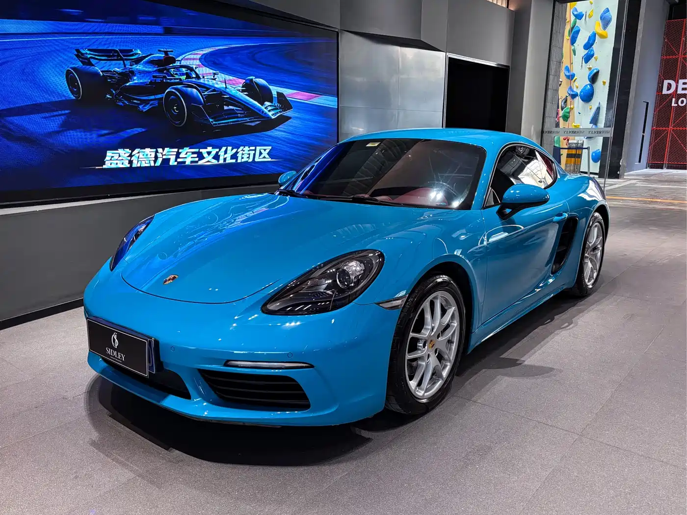 Porsche 718 2018 Cayman 2.0T