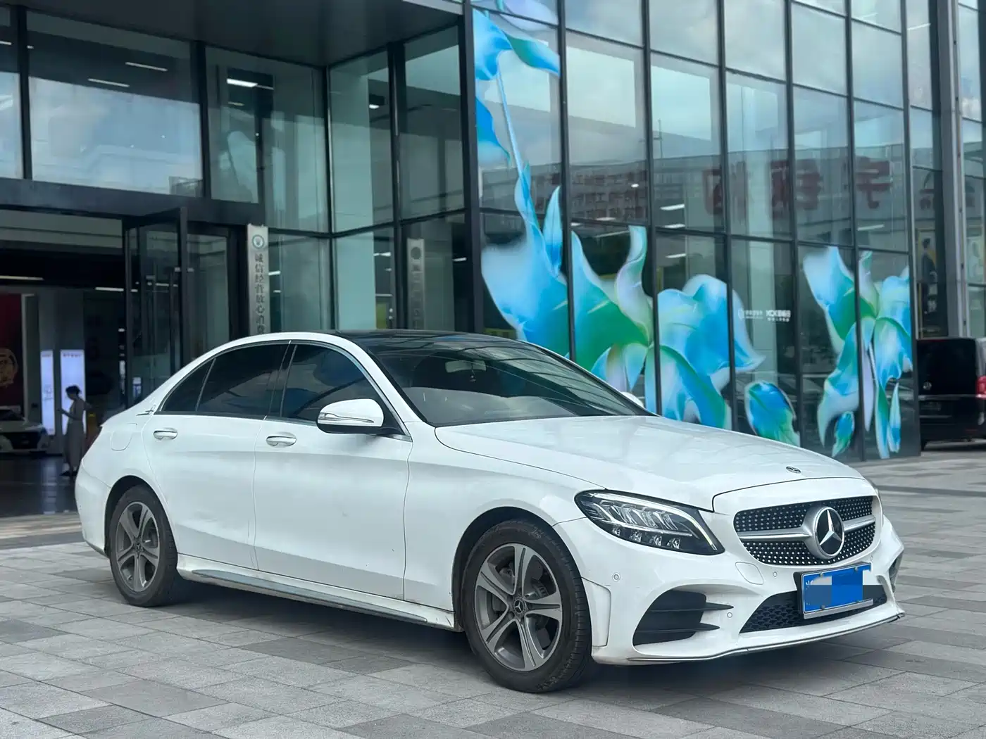 Mercedes-Benz C-Class 2020 C 260 L Sport фото 3