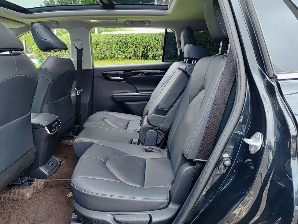 Toyota Highlander 2024 2022 380T 4WD Premium 7-Seater