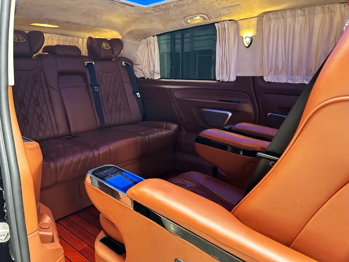 Mercedes-Benz Vito 2018 2.0T Business Edition China VI фото 11