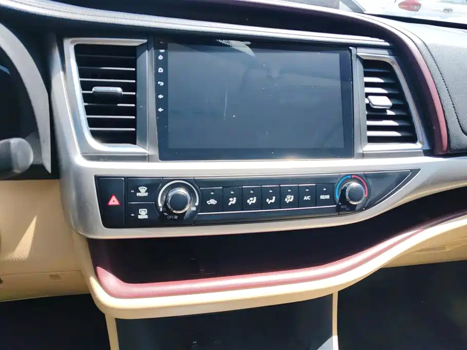 Toyota Highlander 2017 2.0T 2WD Elite 7-Seater фото 13