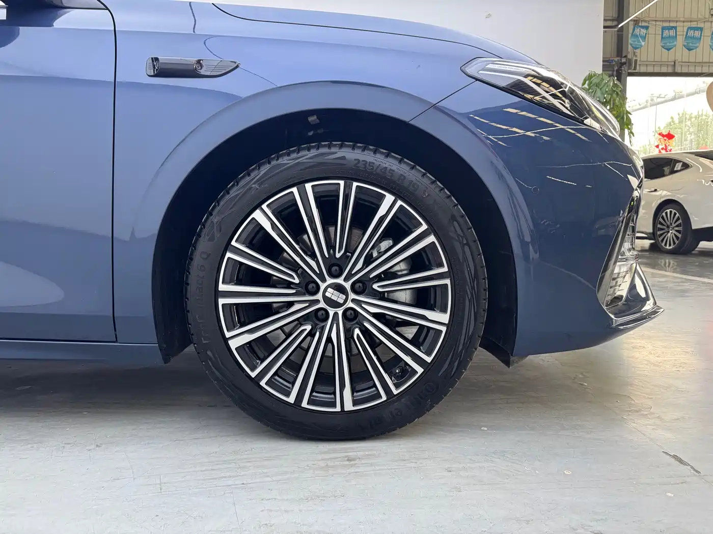 Geely Galaxy Galaxy A7 2025 EM-i фото 25