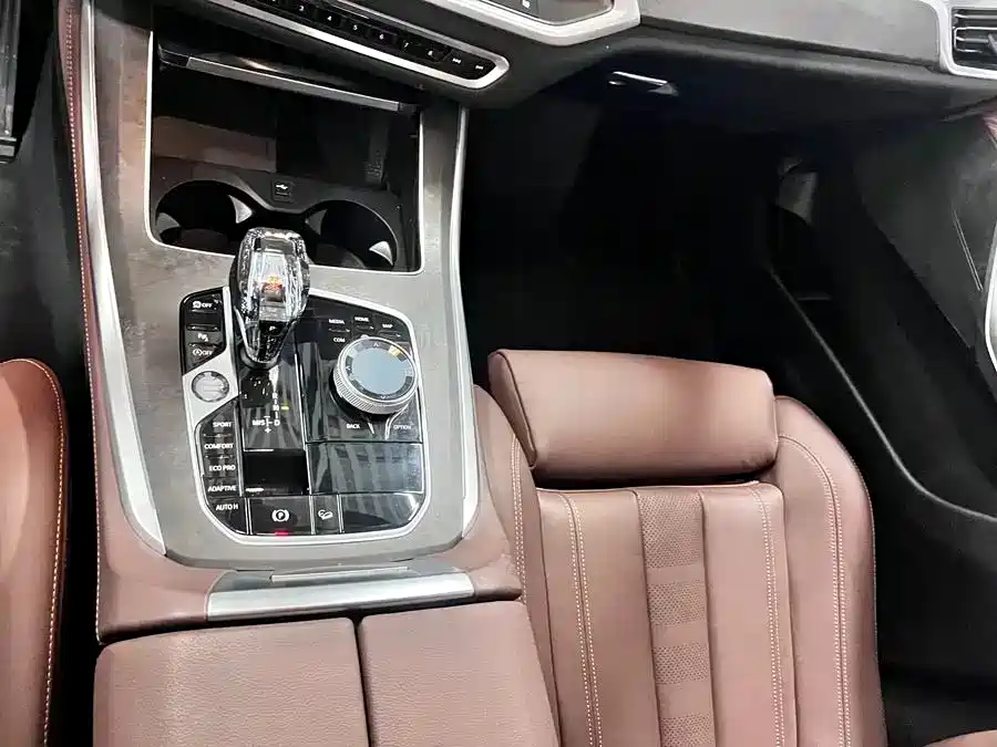 BMW X5 (Import) 2020 xDrive40i M Sport Package фото 6
